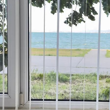 Apartment студио микаела *